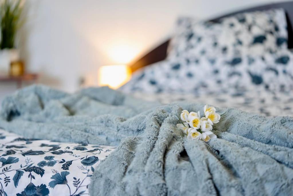 Cozy 1-Bedroom Flat In The Very Center Of София Экстерьер фото